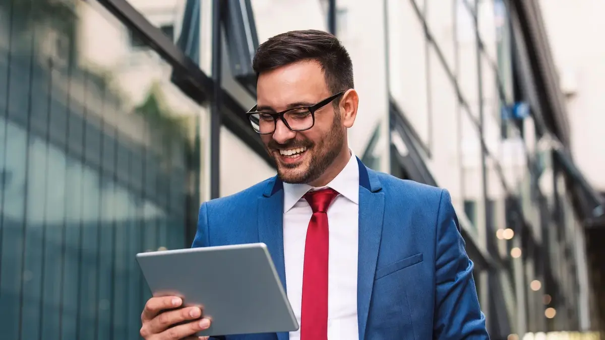 15 Business Management Programs in Canada for High School Students