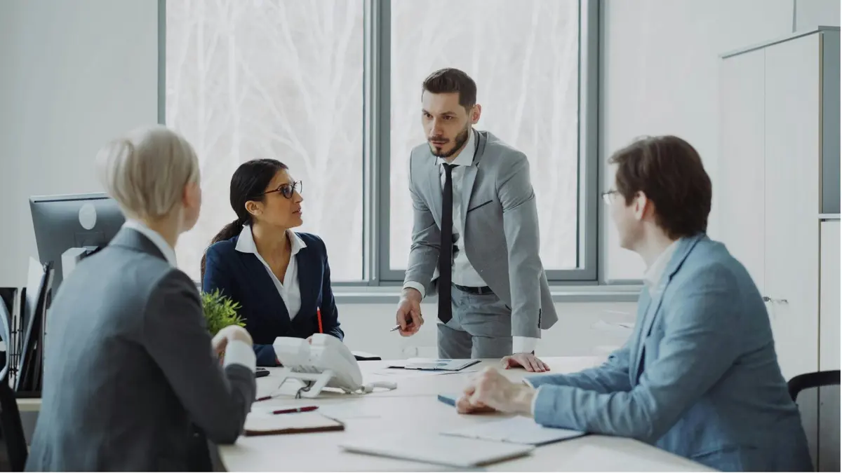 15 Business Courses in Asia for High School Students
