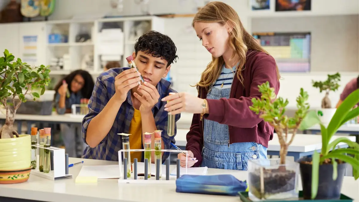 15 Biology Summer Schools for High School Students