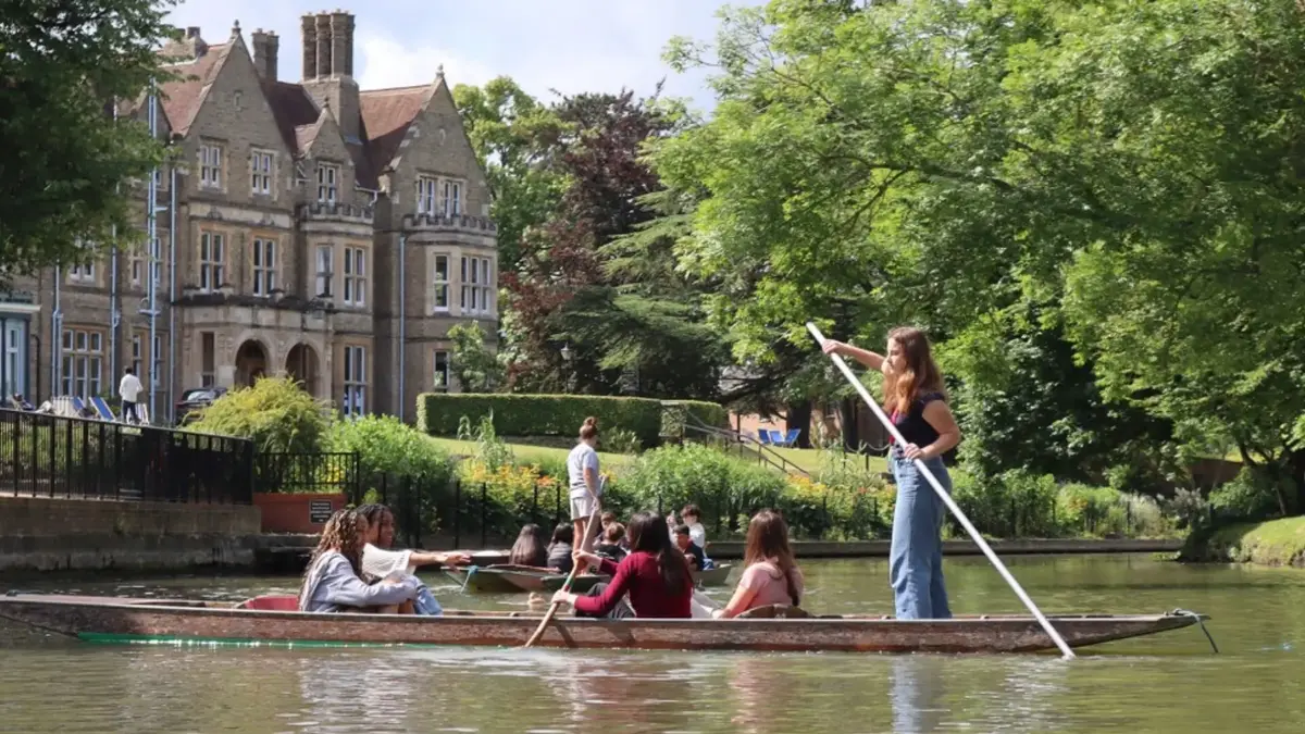 15 Biology Summer Programs in Europe for High School Students 2