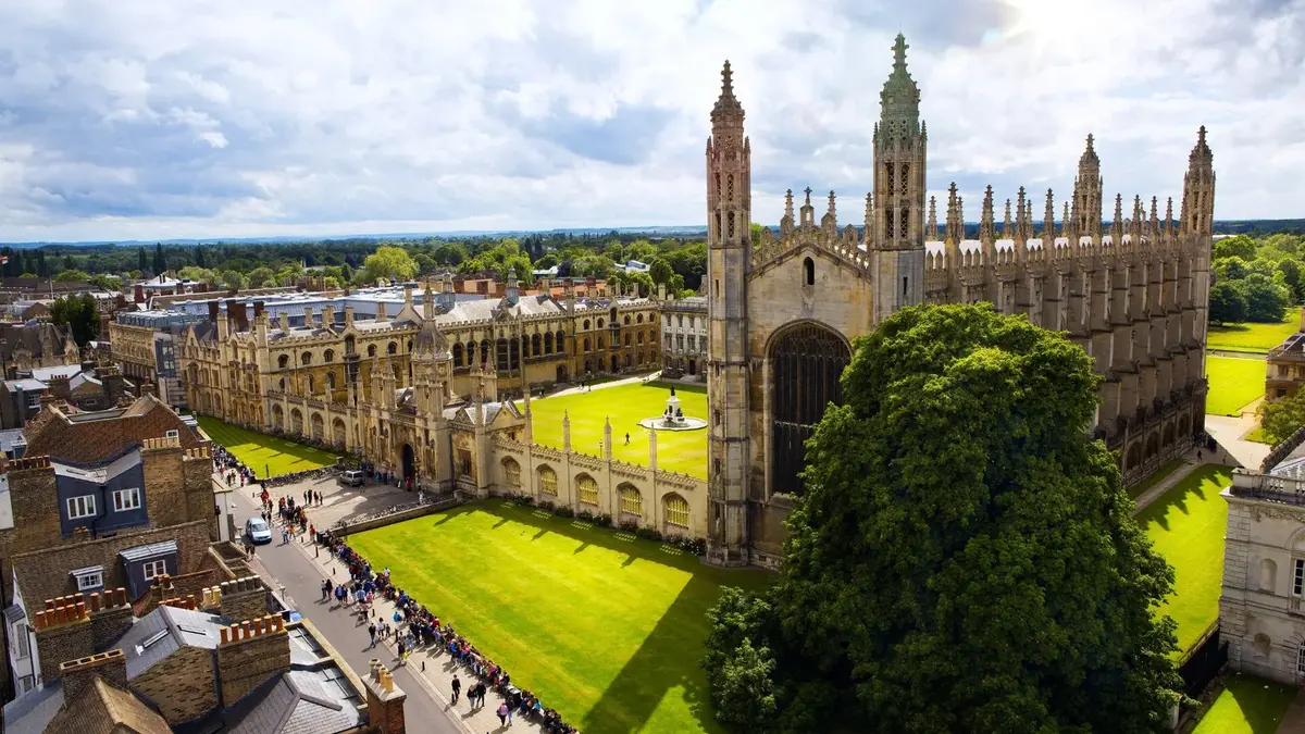 15 Academic Summer Programs in Cambridge for High School Students