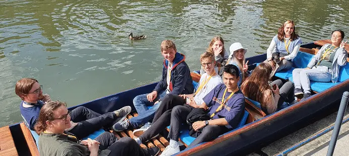 Punting Tour by Tin Nok