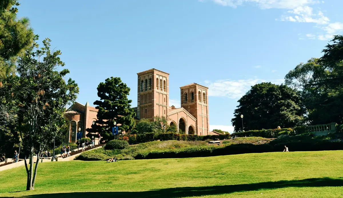 UCLA Summer Programs for High School Students: Full Breakdown