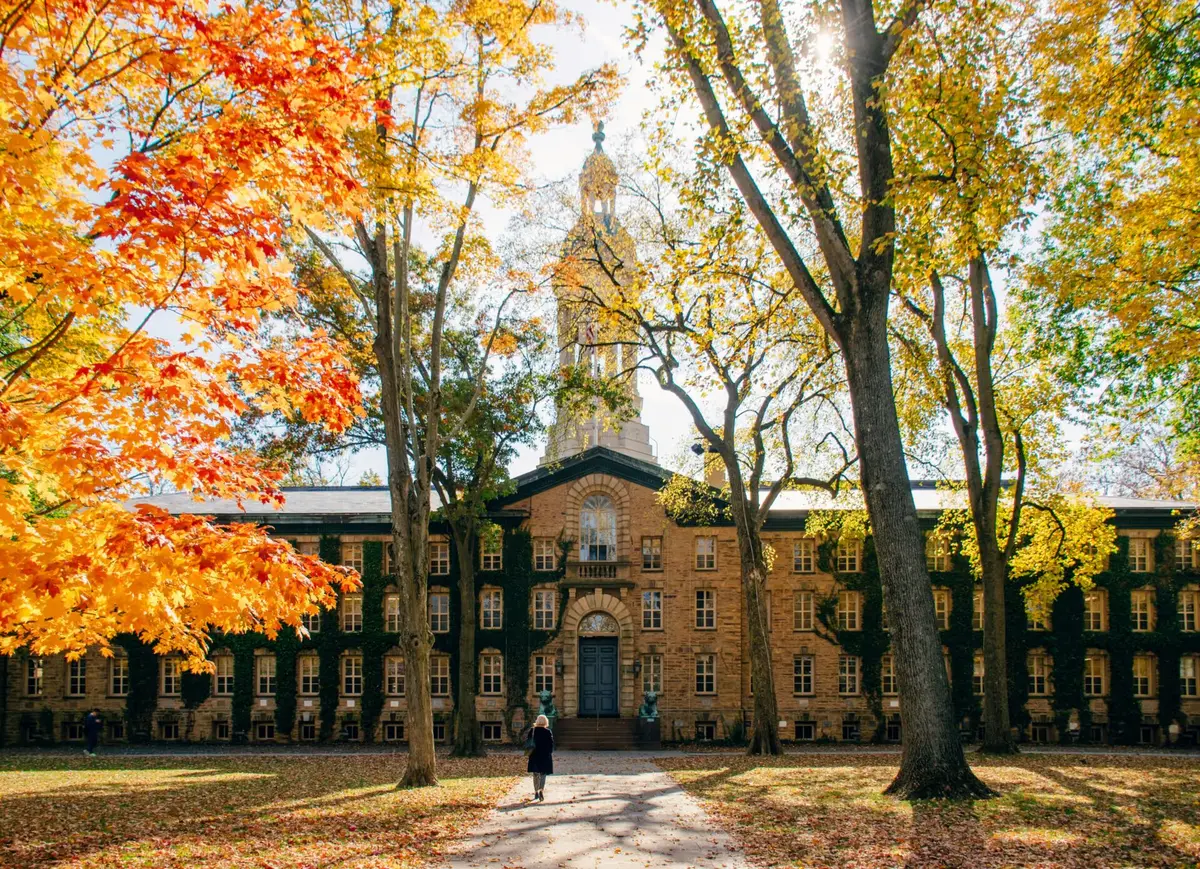 10 Princeton University Summer Programs for High School Students