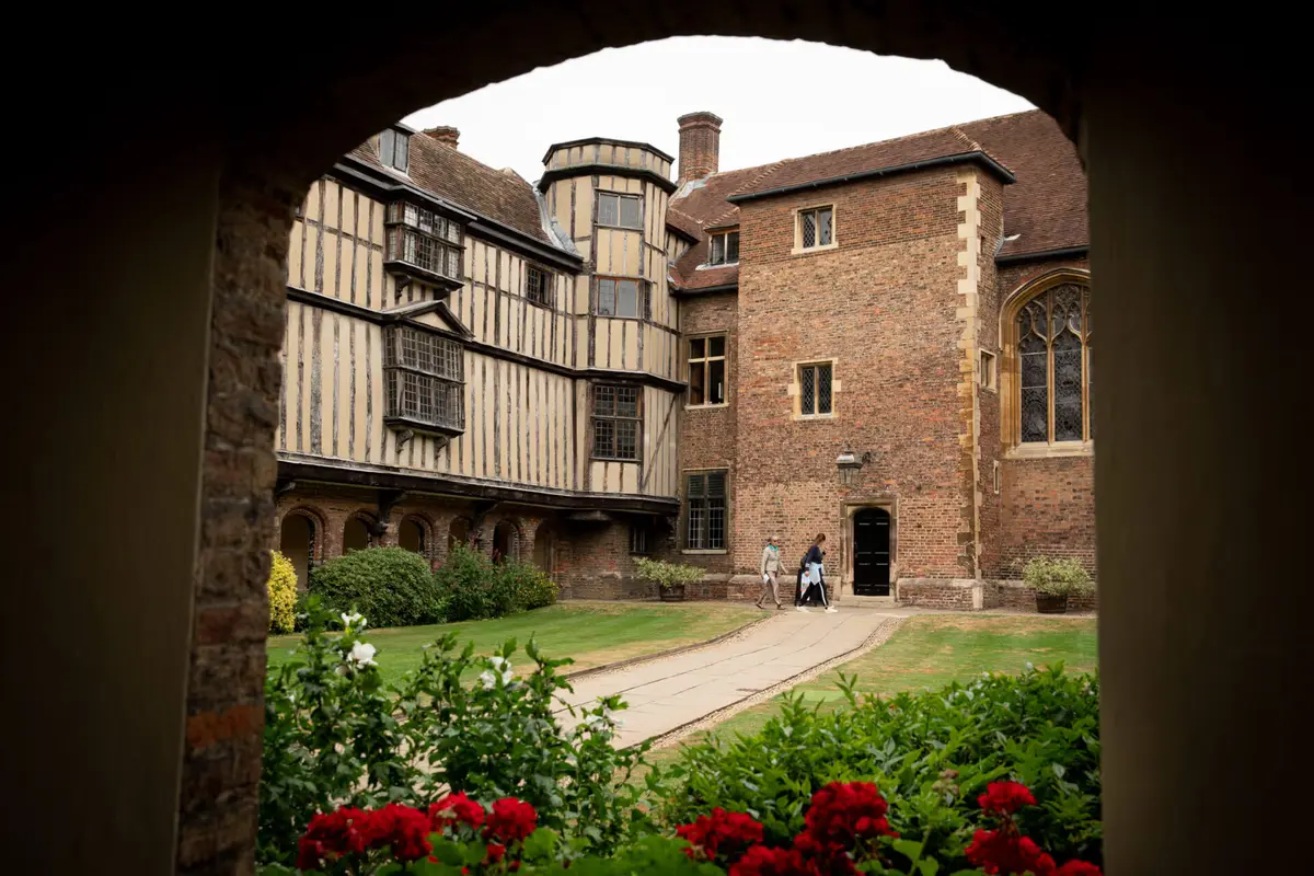 Explore Tradition, Curiosity, and Bold New Ideas with a Cambridge Summer Program
