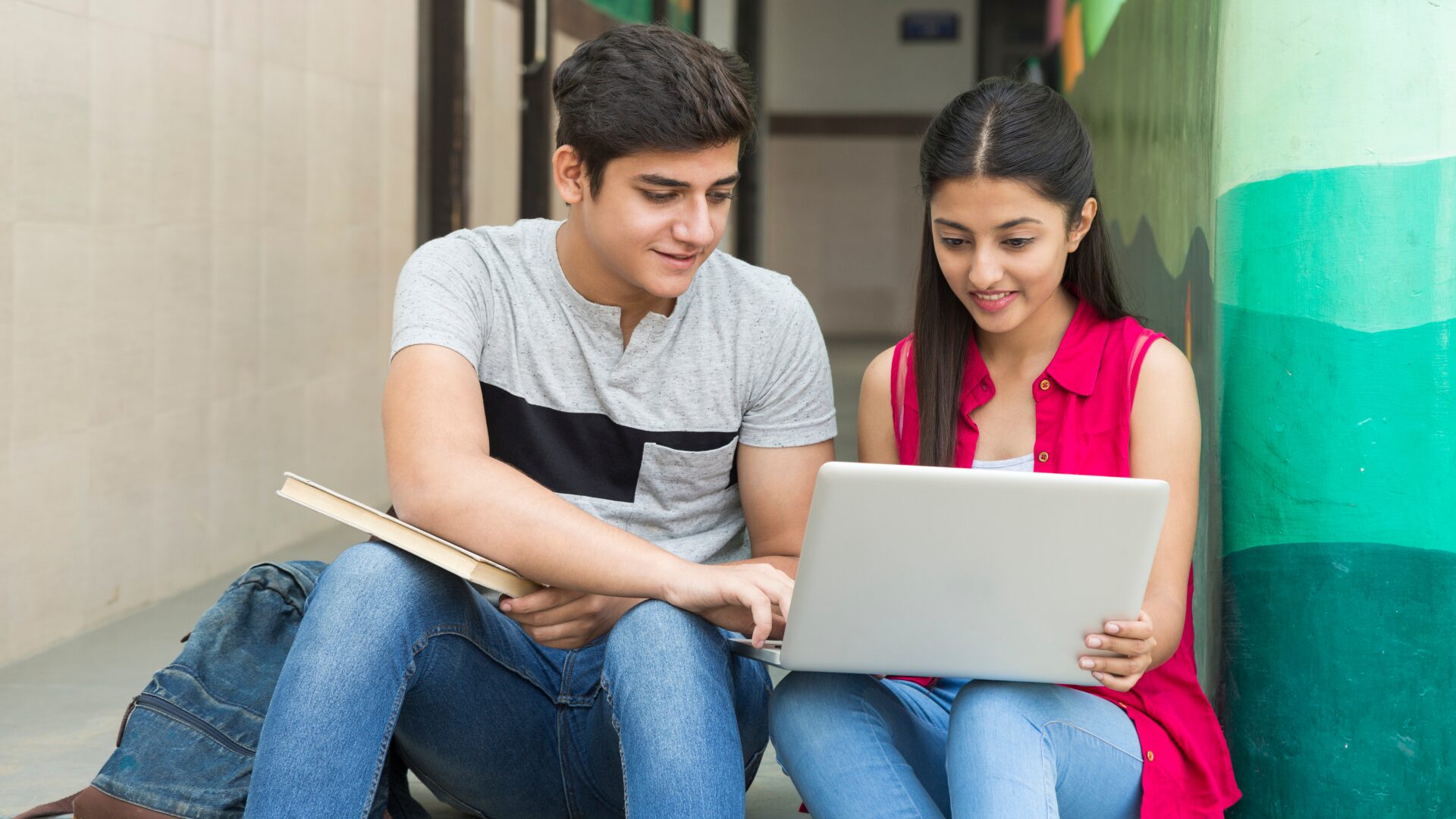 15 Pre-College Courses for High School Students