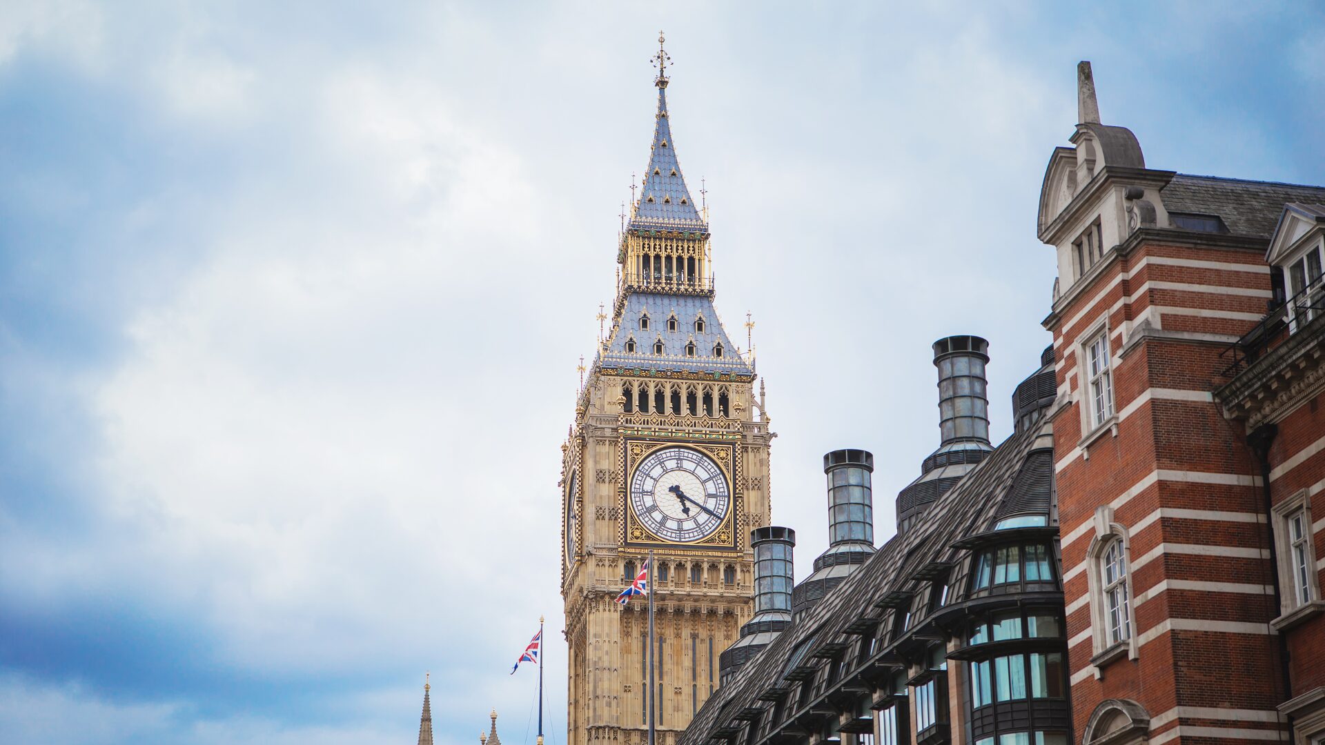15 Summer Schools in London for Year 12 Students