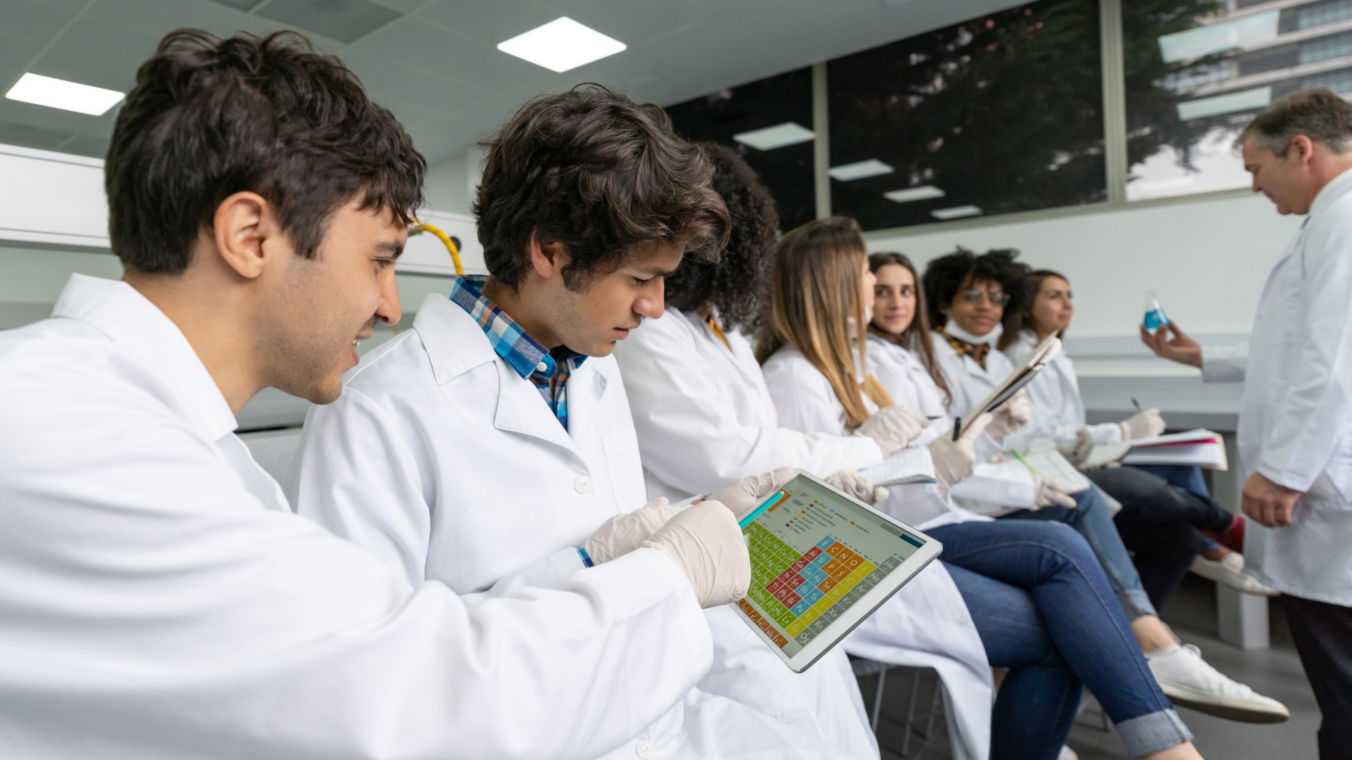15 High School Pre-Med Research Opportunities