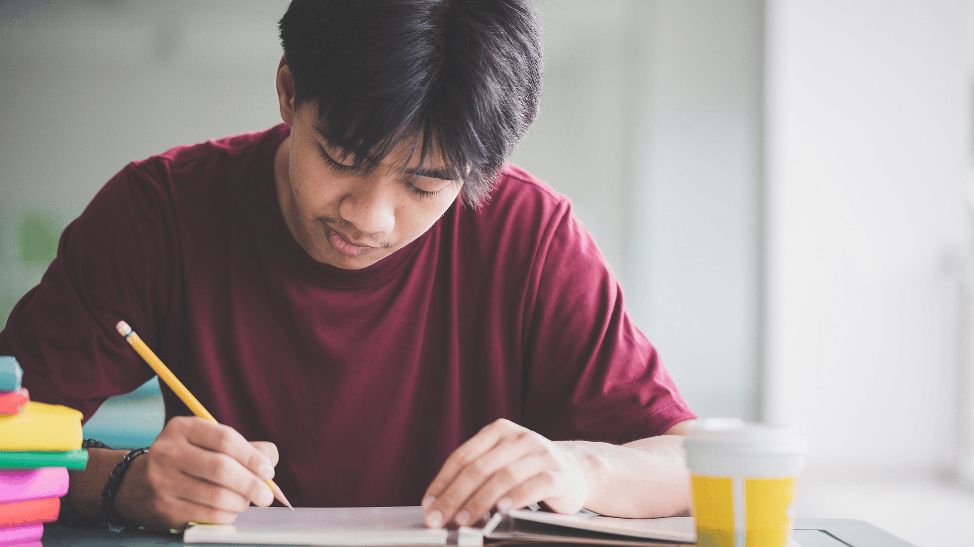 15 Writing Courses for High School Students