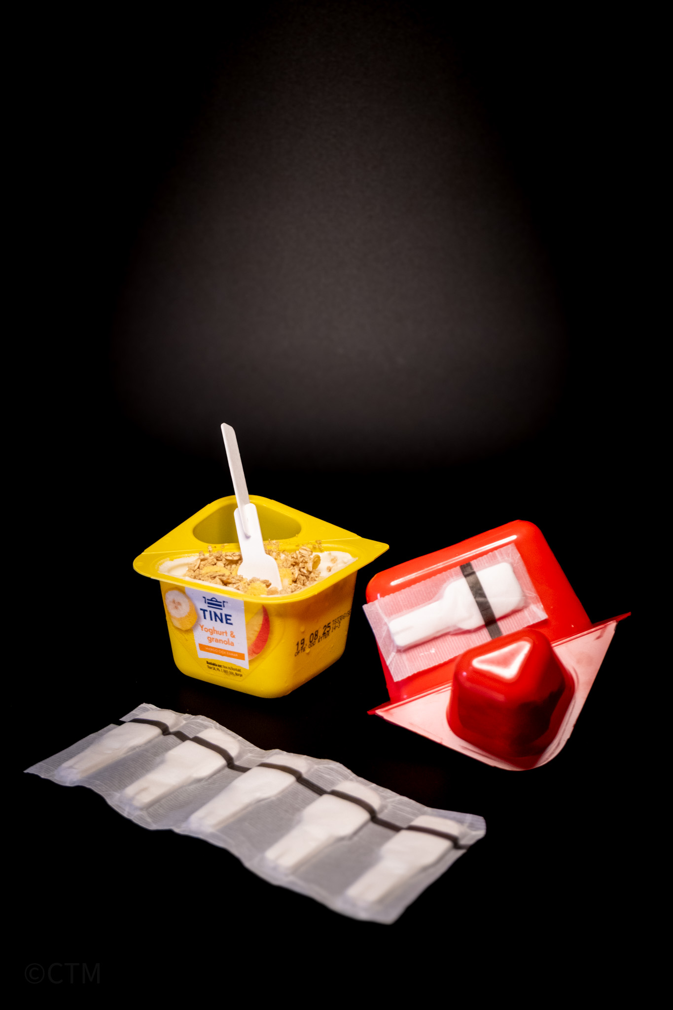 image of humanitarian aid activities