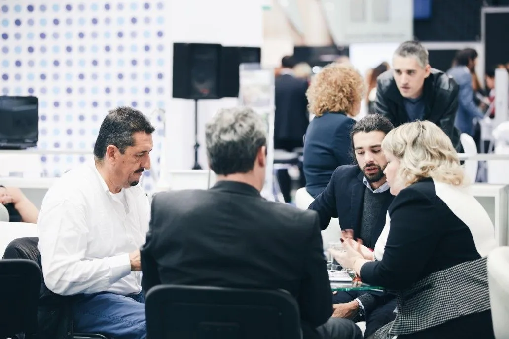How to Boost Workplace Efficiency: 6 Simple Hacks