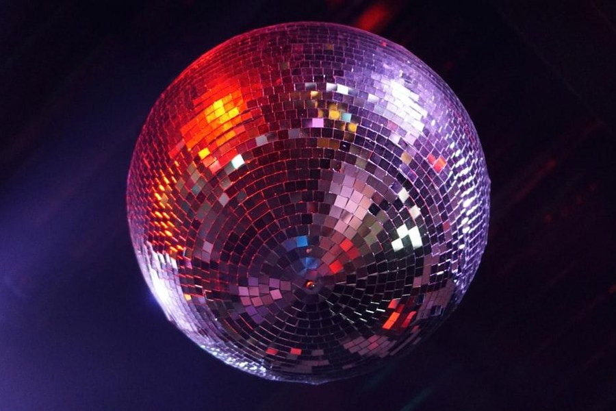Discokugle – 80'er-fest med DJ i Kays fredag den 11. september