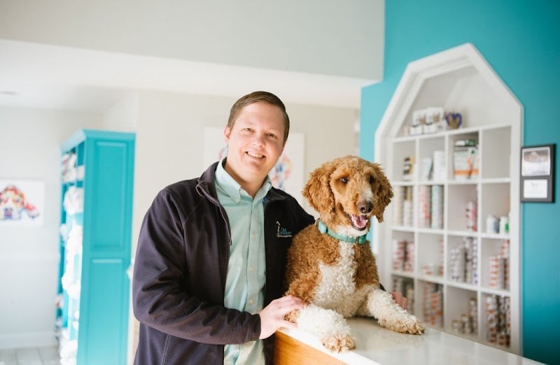 Dr. Wood with a canine patient