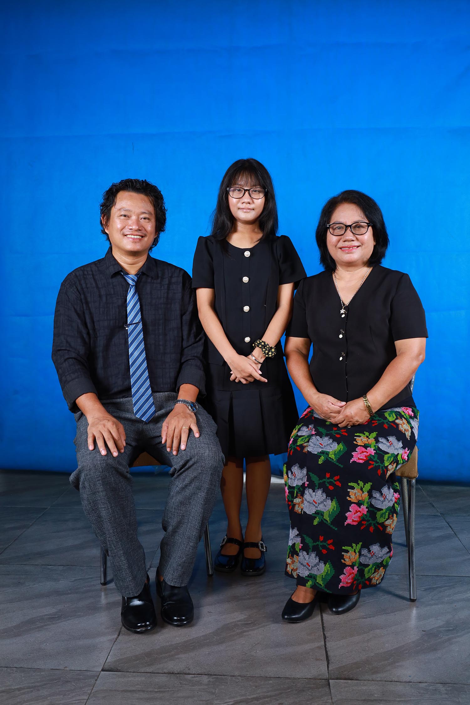 Steven, Julie and Bryanna