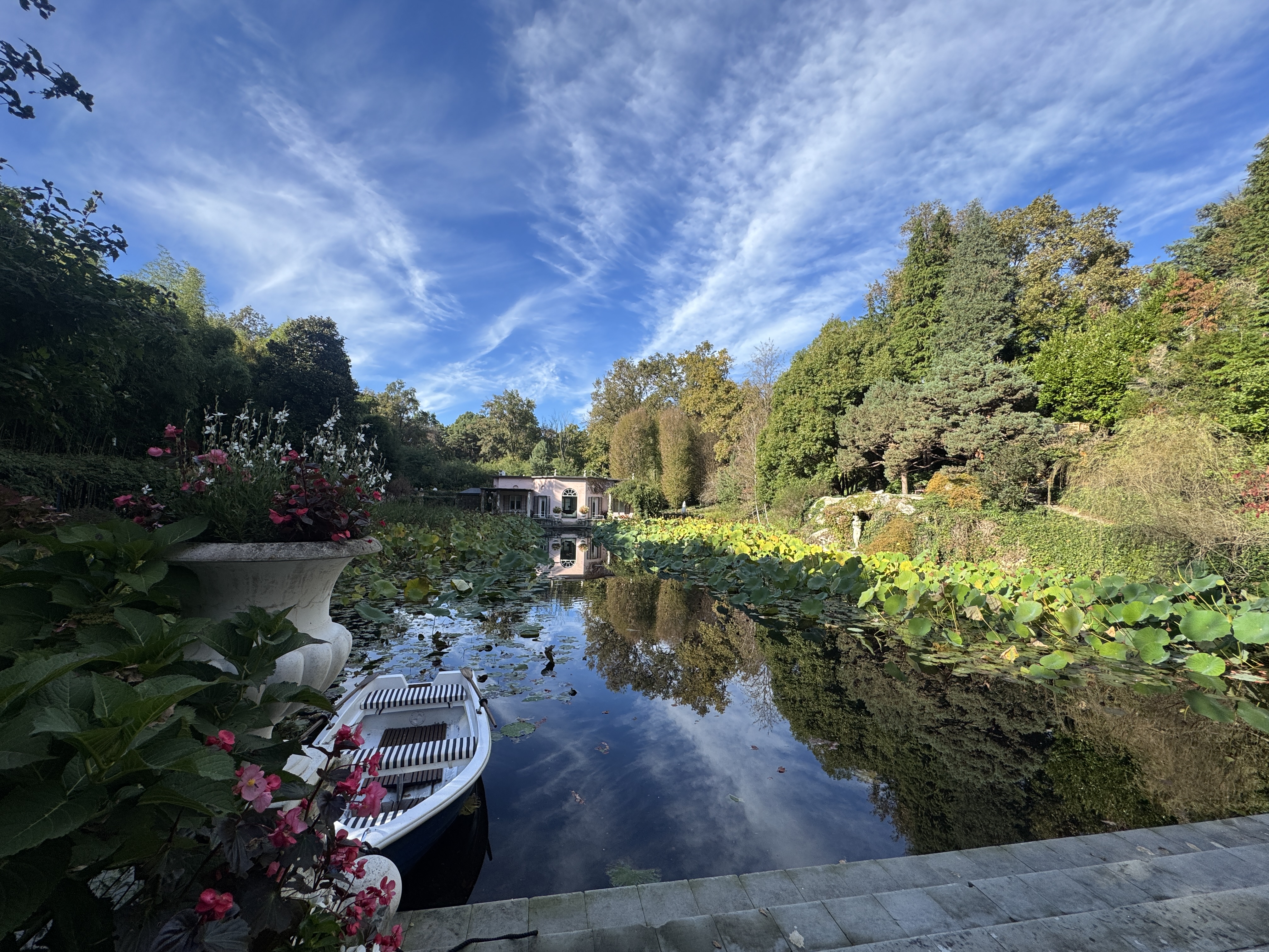 Italian villa and landscape for choosing a wedding venue in Italy