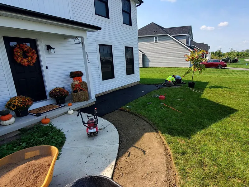 A landscaping project completed by Diamond Landscape & Design, serving Niagara County.