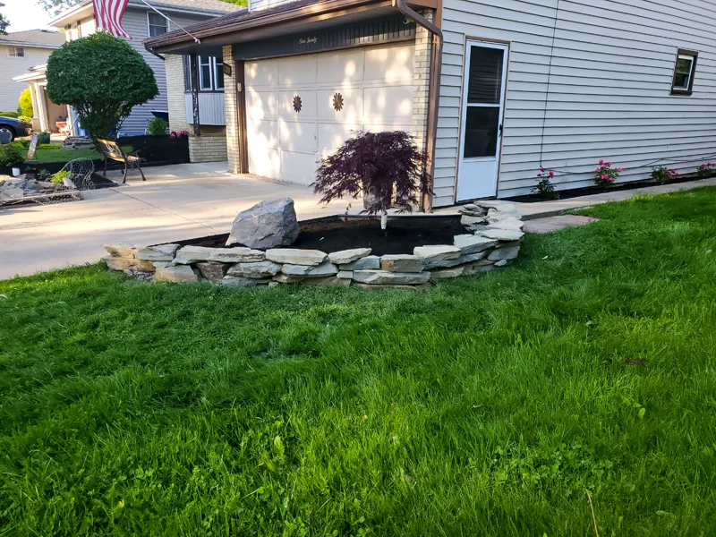 Landscaping project completed by Diamond Landscape & Design, serving neighborhoods across Niagara County and WNY.