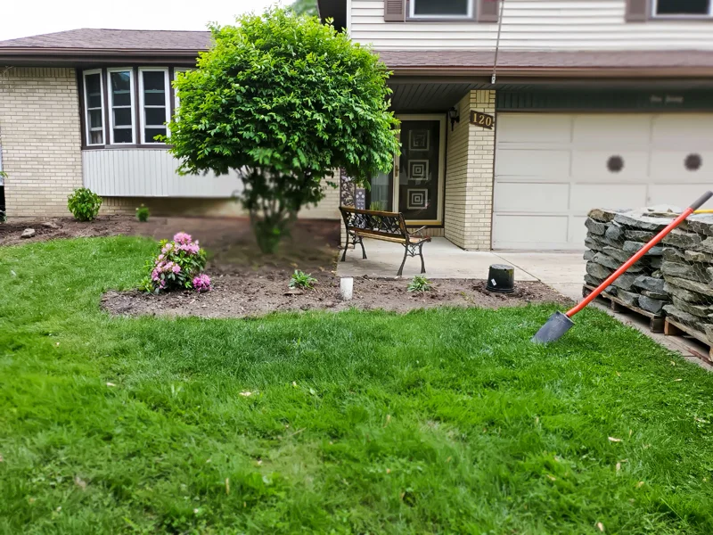 Landscaping project completed by Diamond Landscape & Design, serving neighborhoods across Niagara County and WNY.