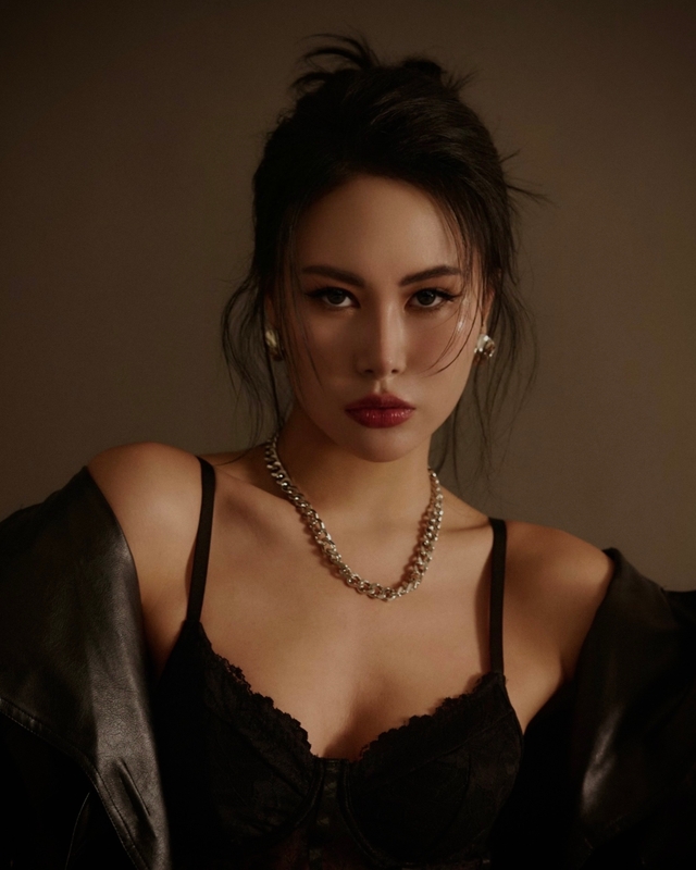 Charlotte Chia