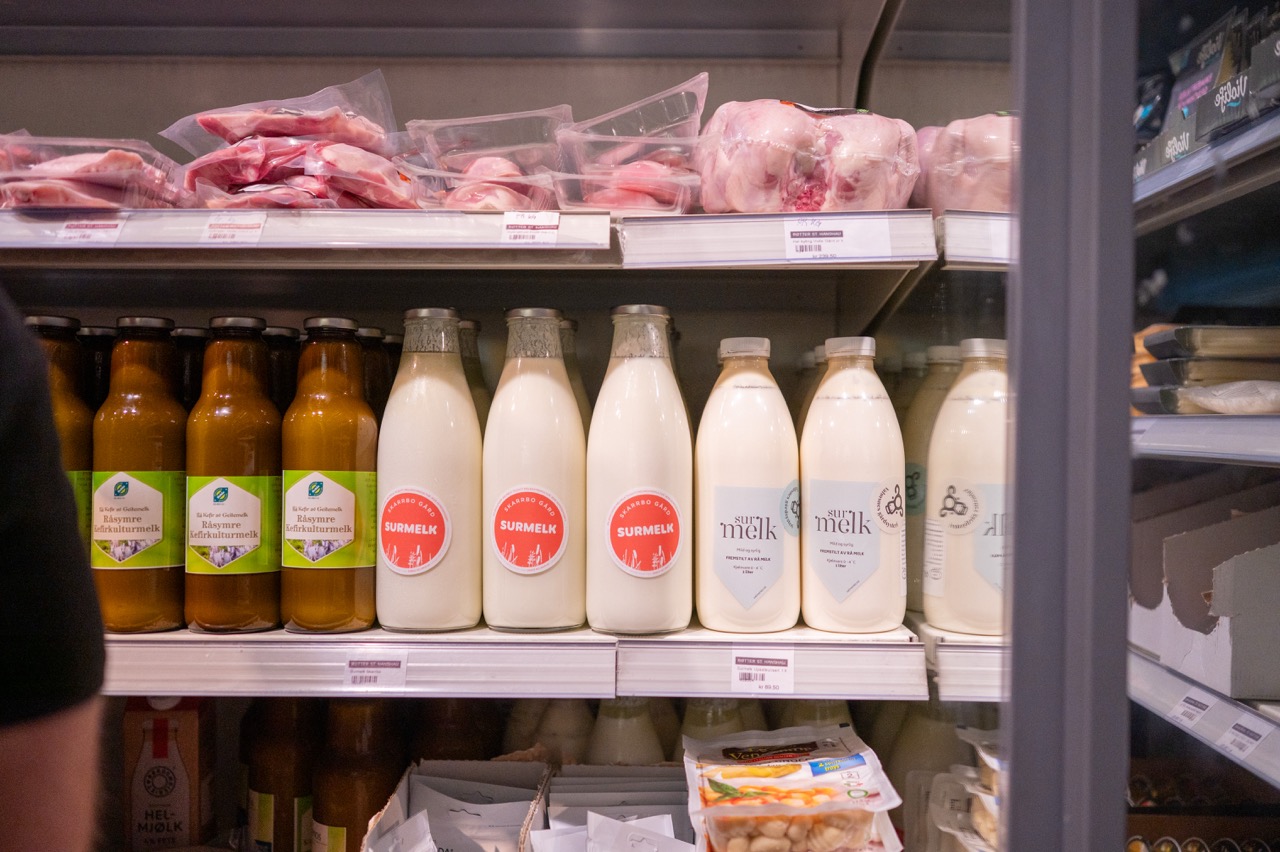 Økologisk surmelk fra norske gårder