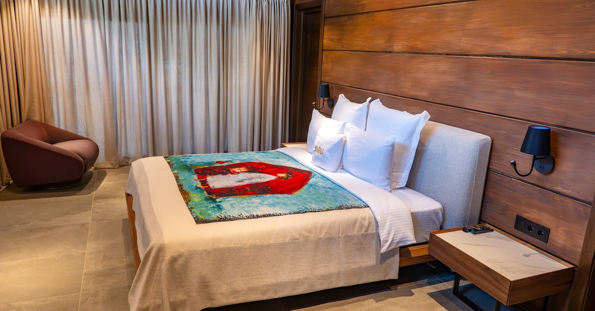 Chambre d'hôtel élégante à Bordeaux