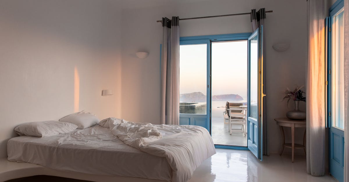 Chambre d'hôtel avec terrasse et vue mer à Nice