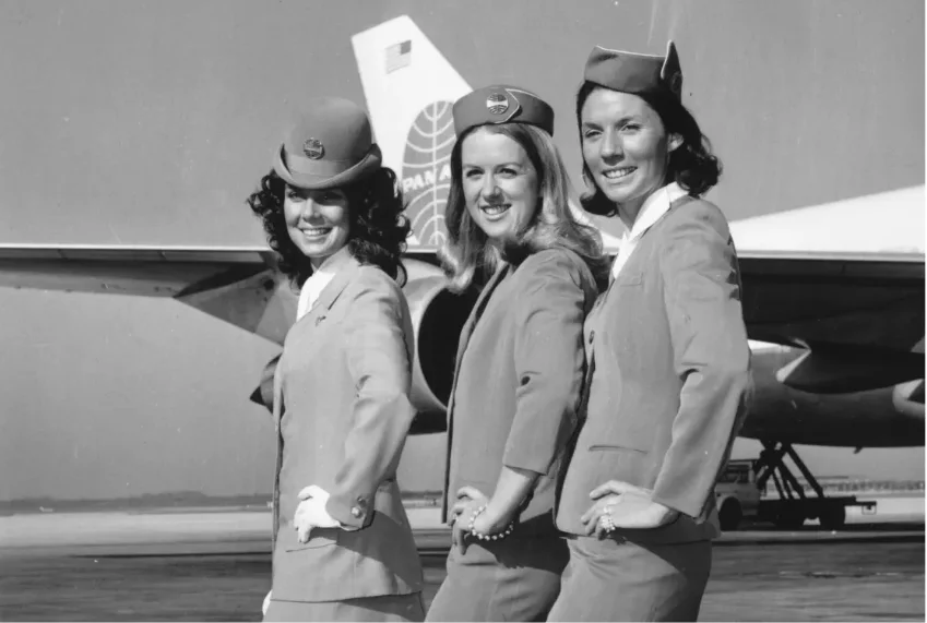 Historic photo of Pan Am crew—press archive tile from New York Post