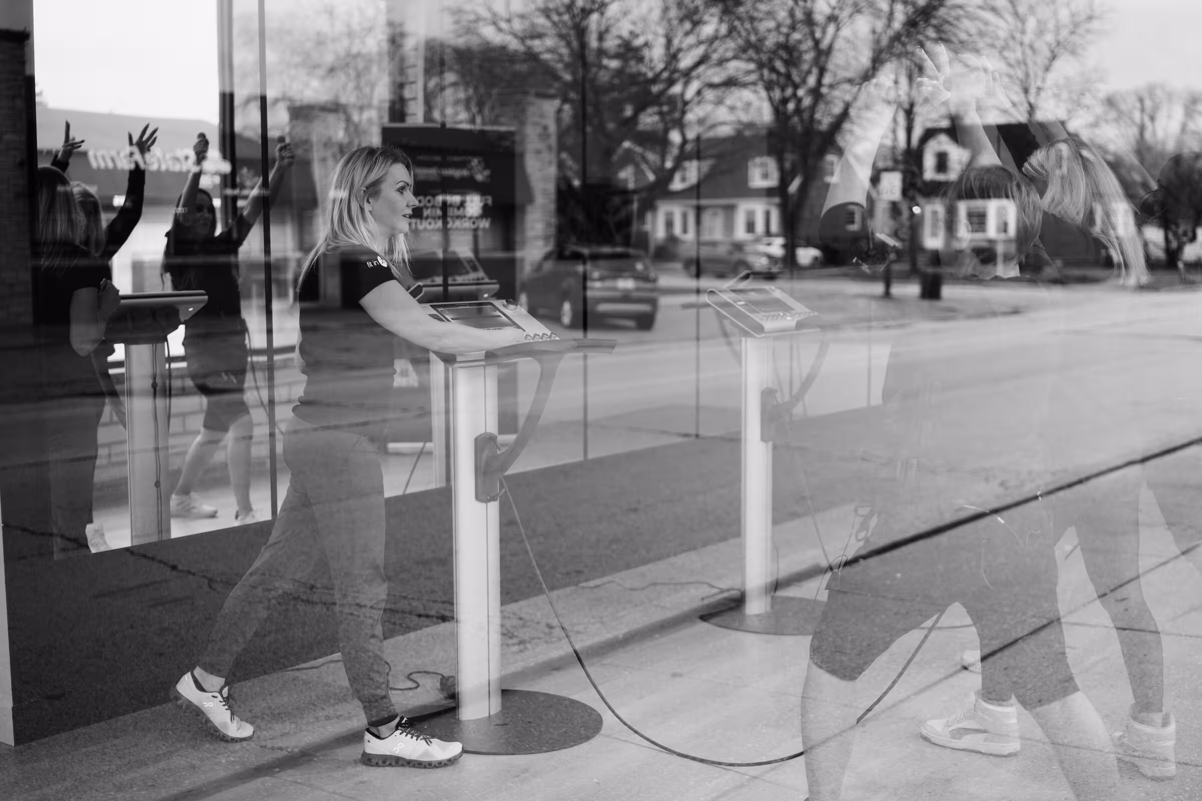 Discover EMS Training in Chicago: The 20-Minute Workout That Fits Your Life