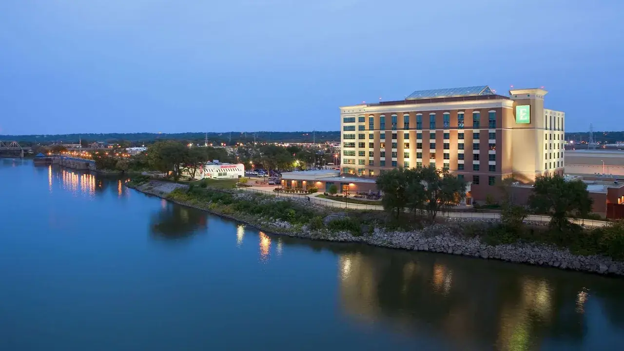 Embassy Suites by Hilton