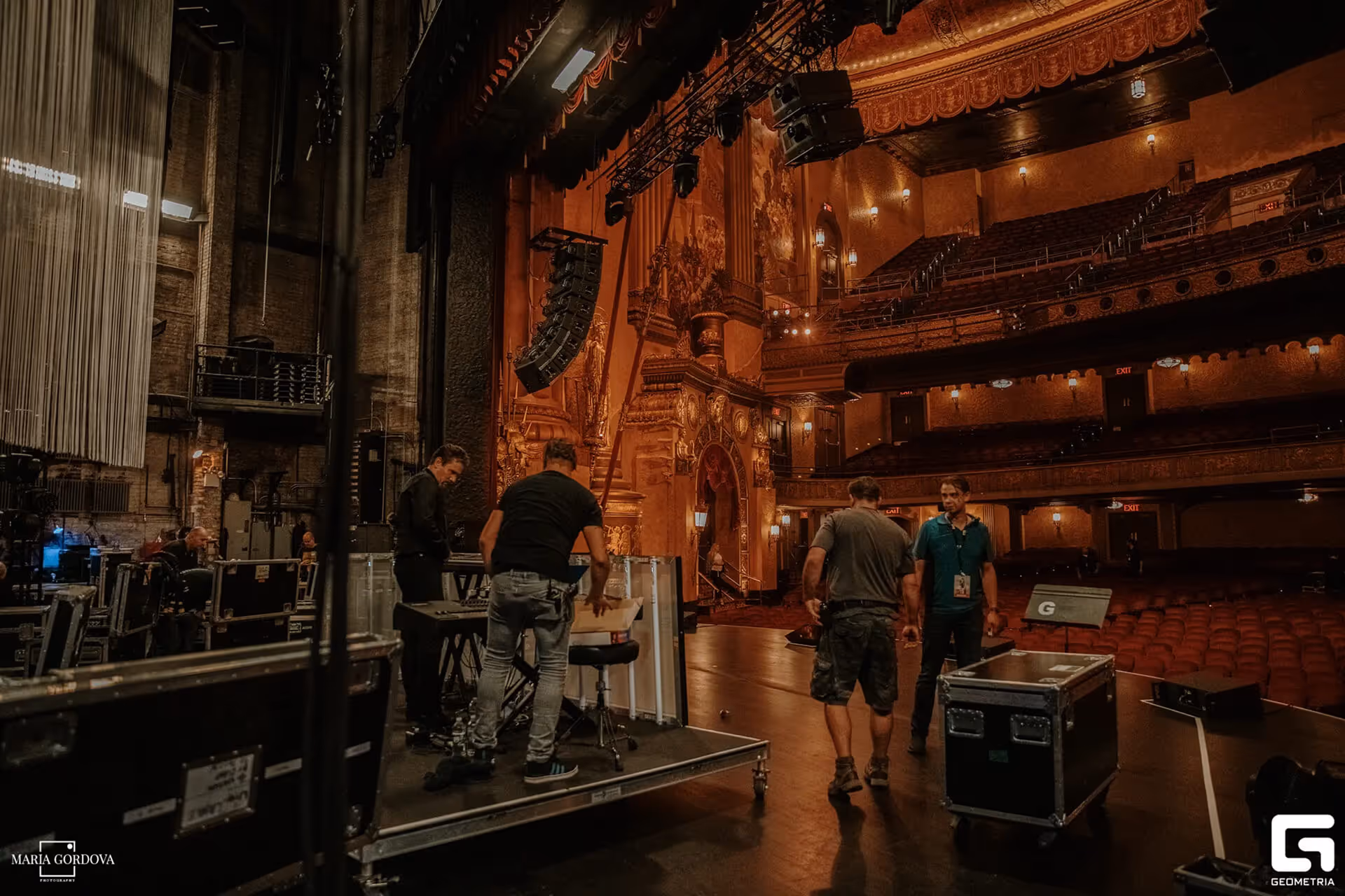 Preparation for Lara Fabian's concert