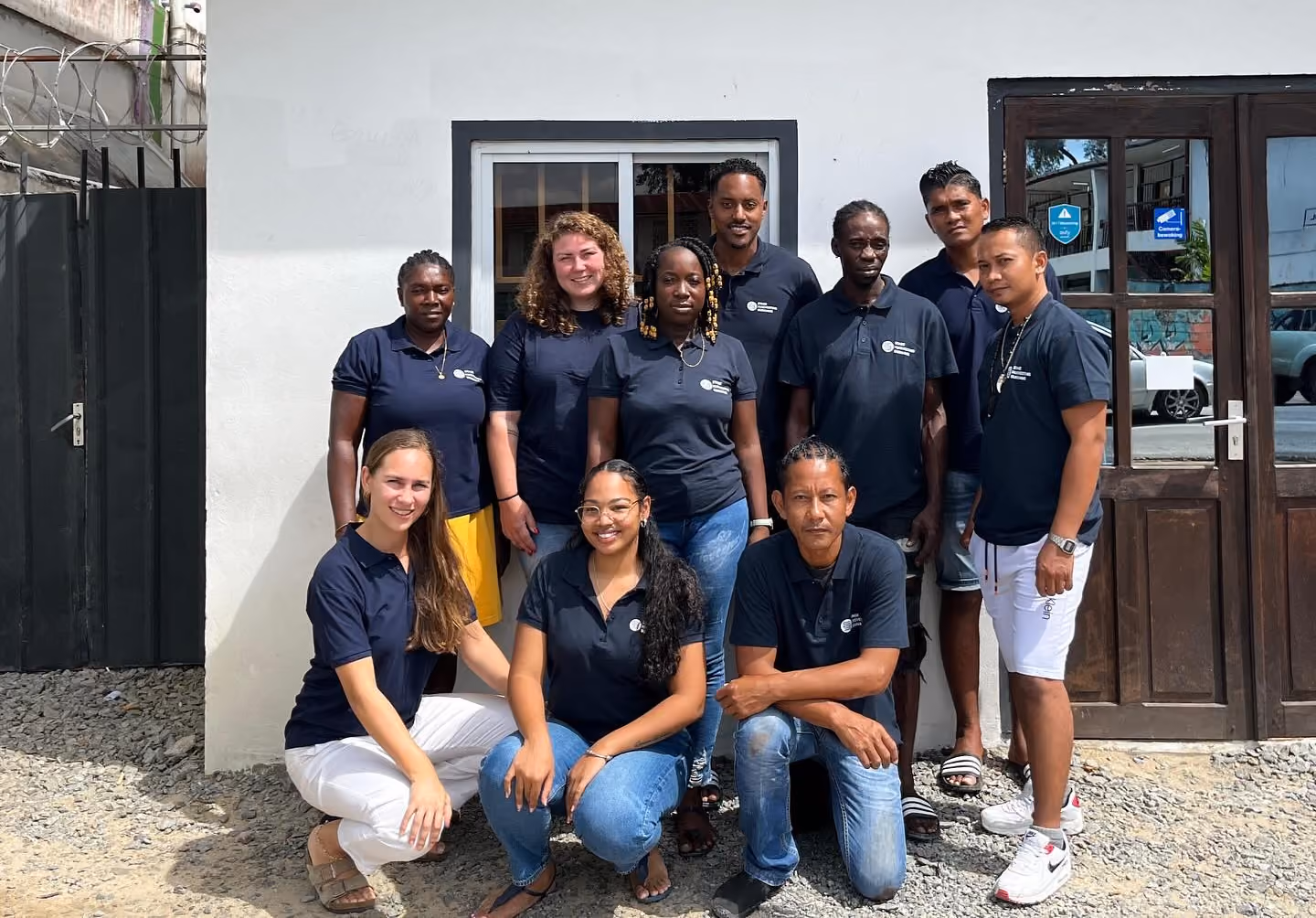Afbeelding team Easyrent Suriname