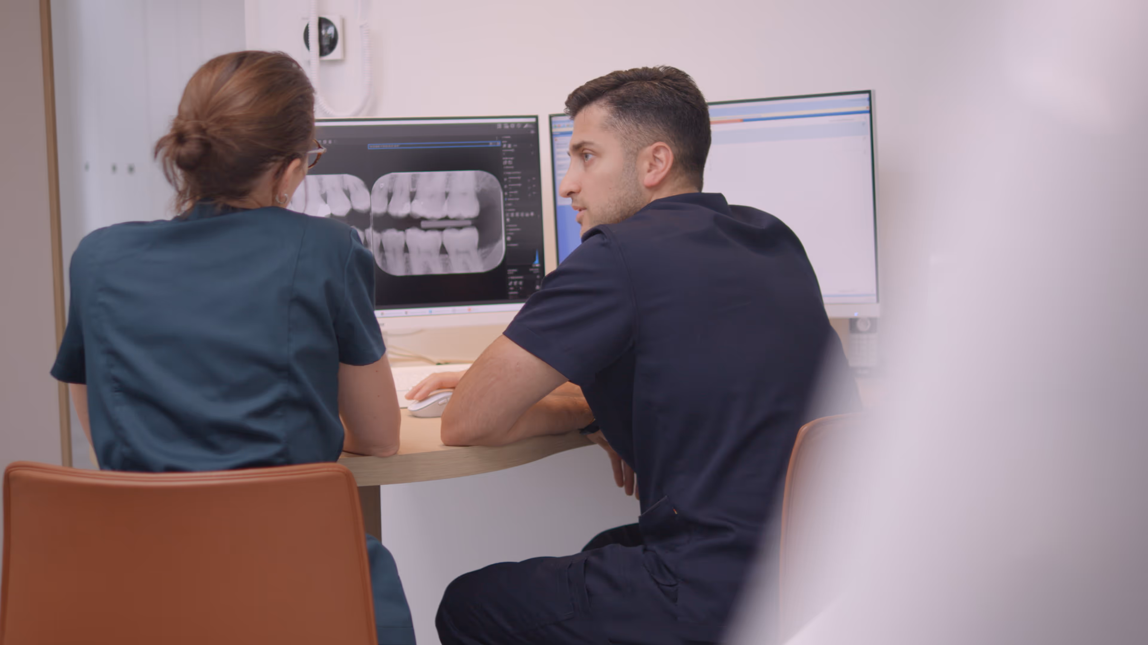 Book Your Appointment | Pearl Dental Group Brussels & Tervuren