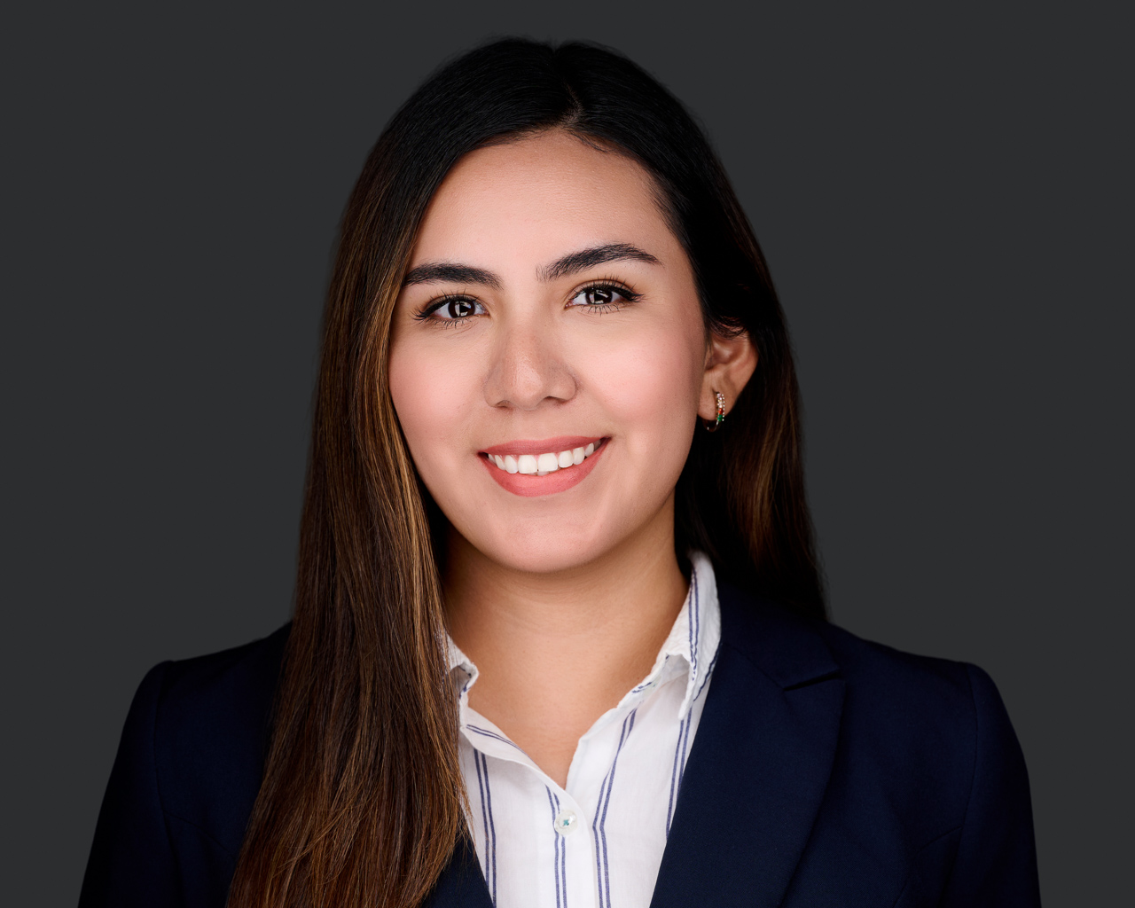Elizabeth Nava headshot