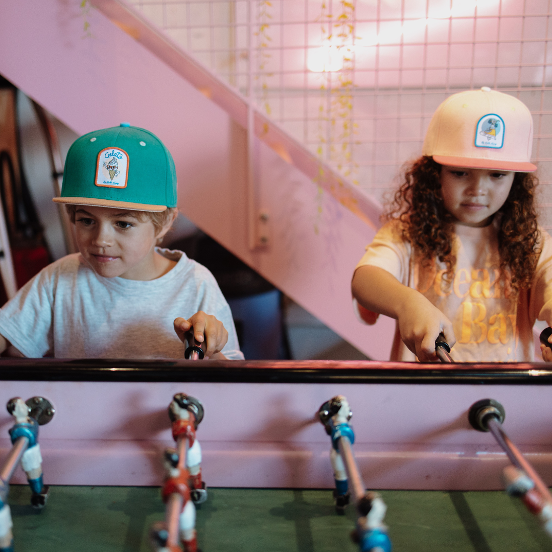 Casquette visière plate