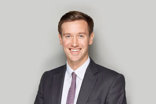 https://www.datocms-assets.com/46385/1707208216-david-rawlence-768x512.jpg?auto=format&fit=max&q=50&w=636