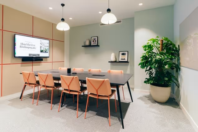 Huckletree Bishopsgate Meeting Room