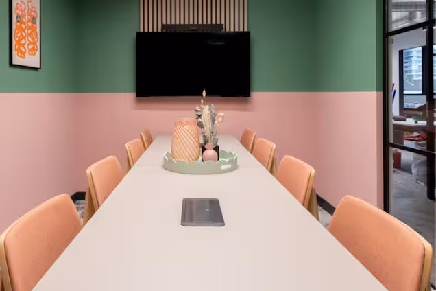Runway East London Bridge - Muldowney Meeting Room