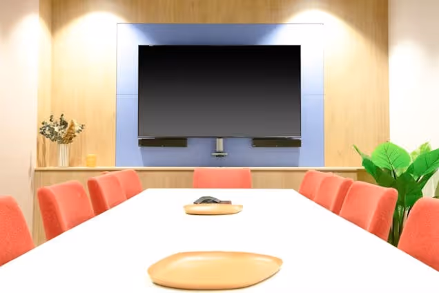 Runway East Birmingham - Bournville Meeting Room