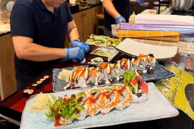SushiNoen staff preparing the sushi