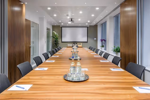 25 North Row Meeting Room
