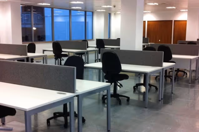 Bristol Office Furniture, Desks and Chairs