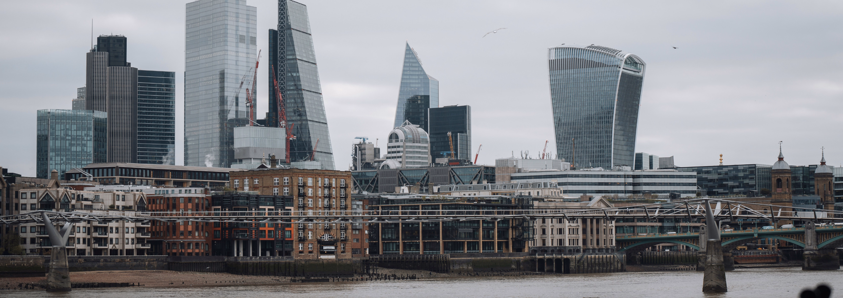 Top 5 Embankment Office Spaces for Rent