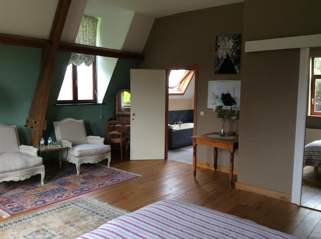 Vue salle de bain de la chambre du Haras de Baudemont