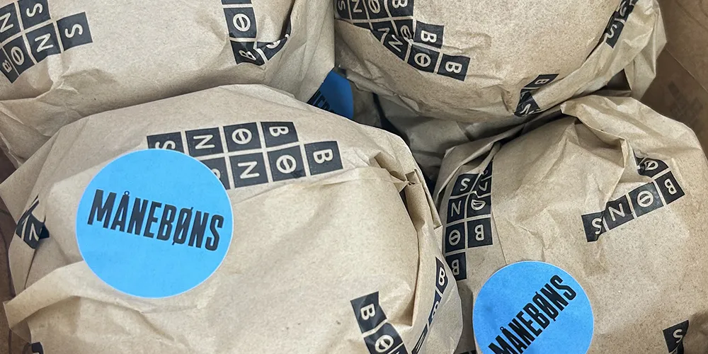 Innpakkede Månebønsburgere