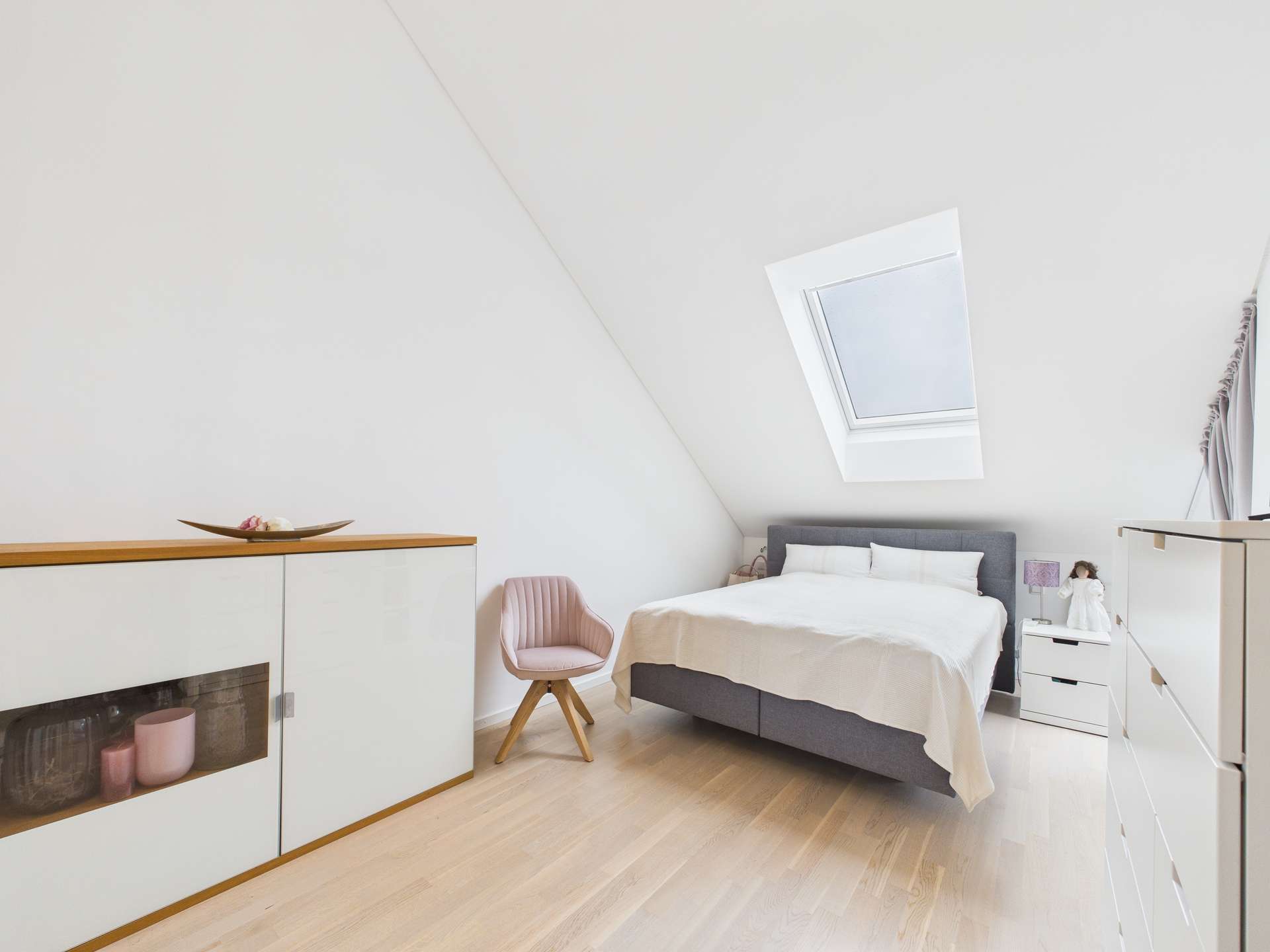 Schlafzimmer nach Westen