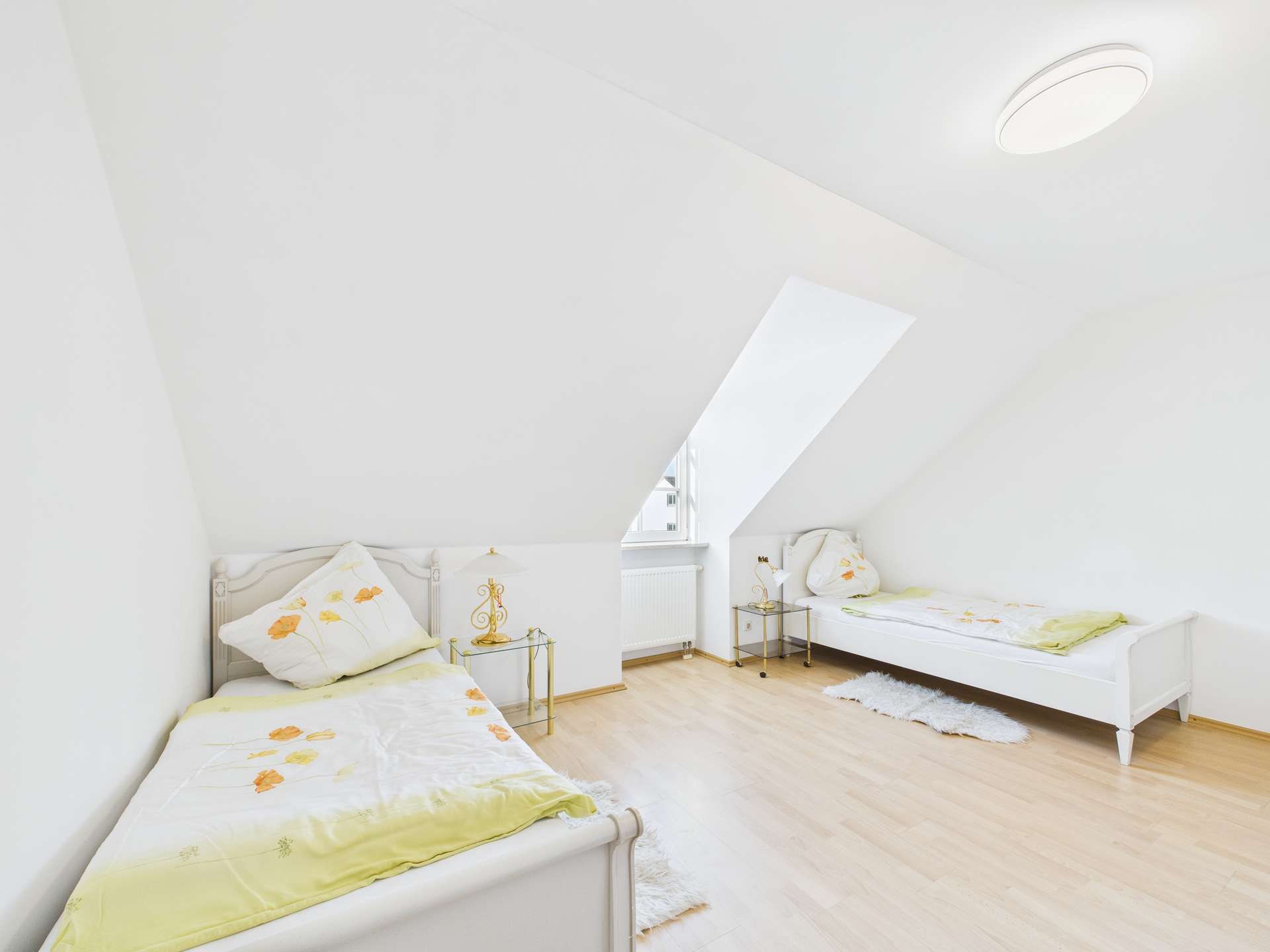 CAM05258G0-PR0045-STILL020