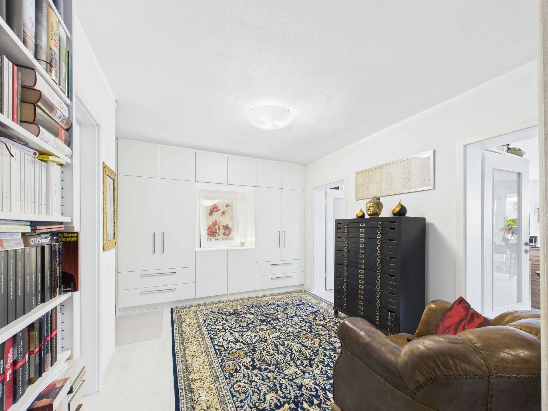 Diele mit Einbauschrank