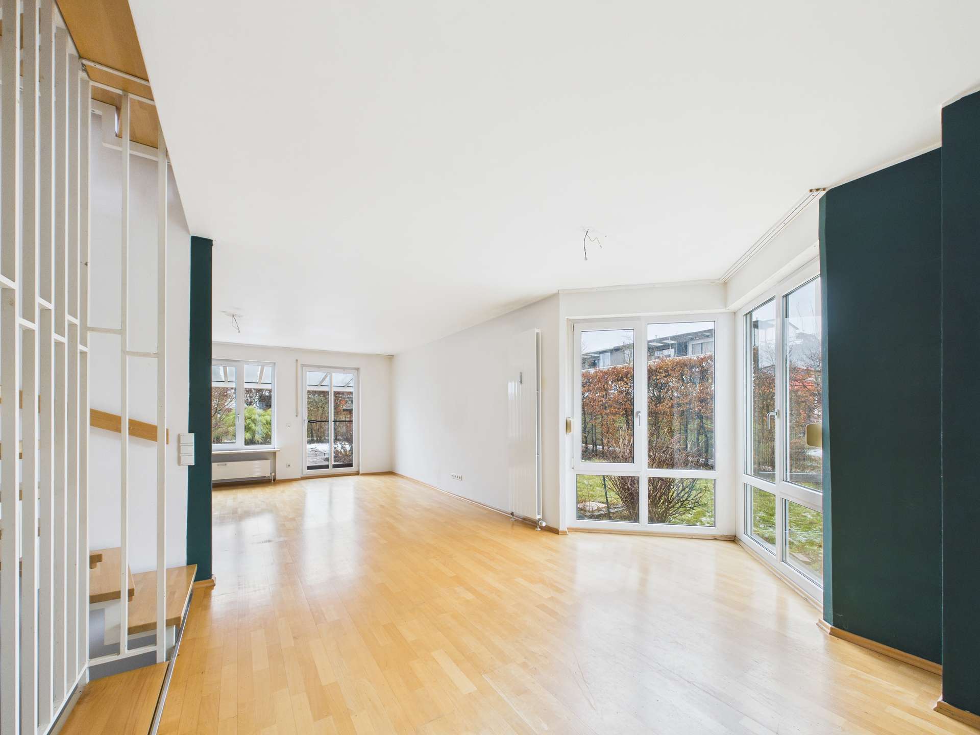 Wohn-Esszimmer mit Erker