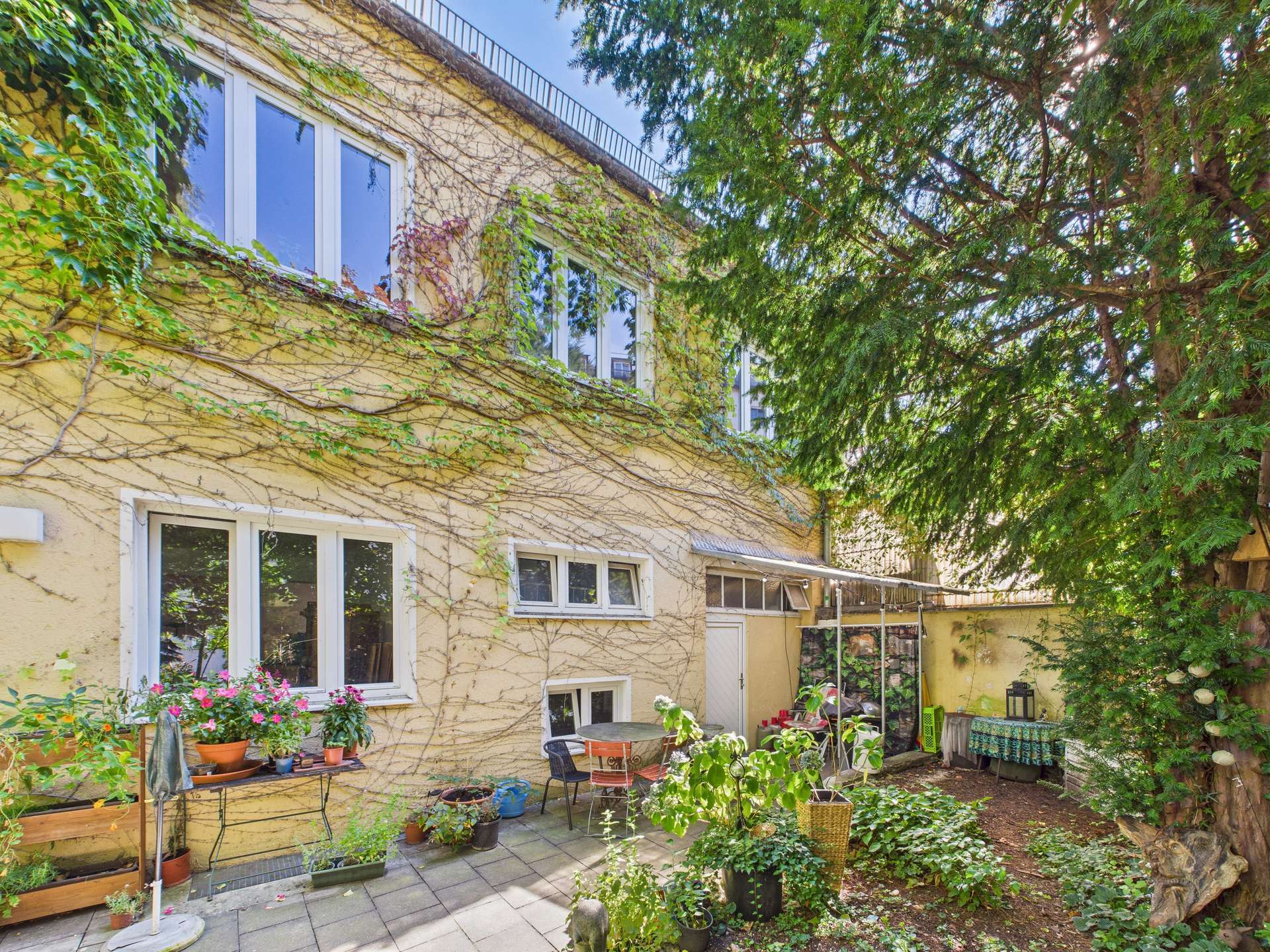 Hausansicht Garten (Nordwest)