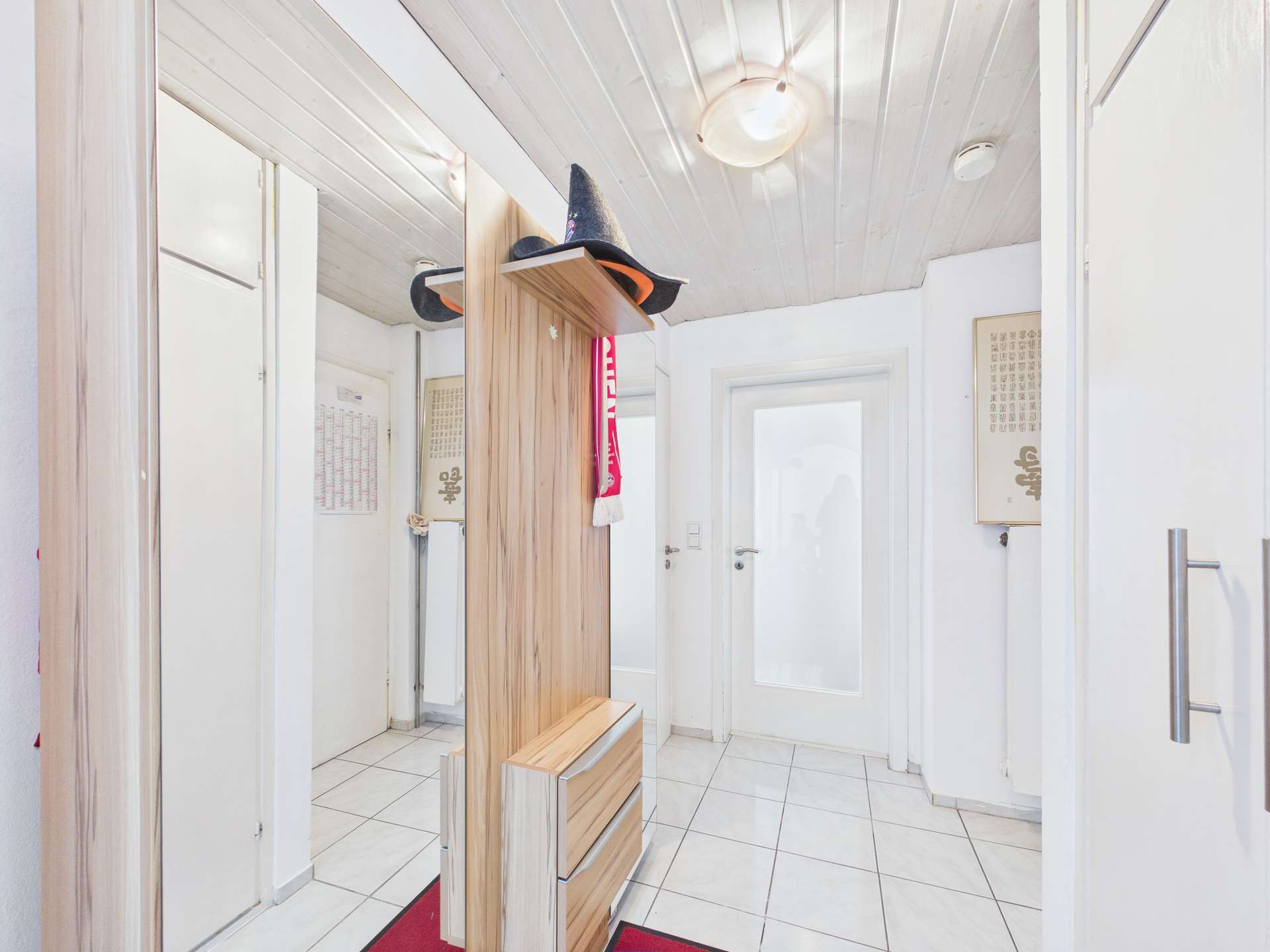 CAM05258G0-PR0061-STILL019